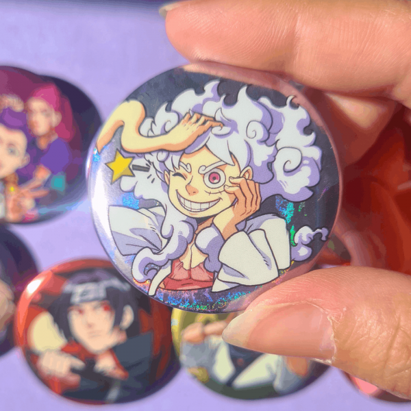 Badge Holographique Monkey D. Luffy Gear 5 - One Piece